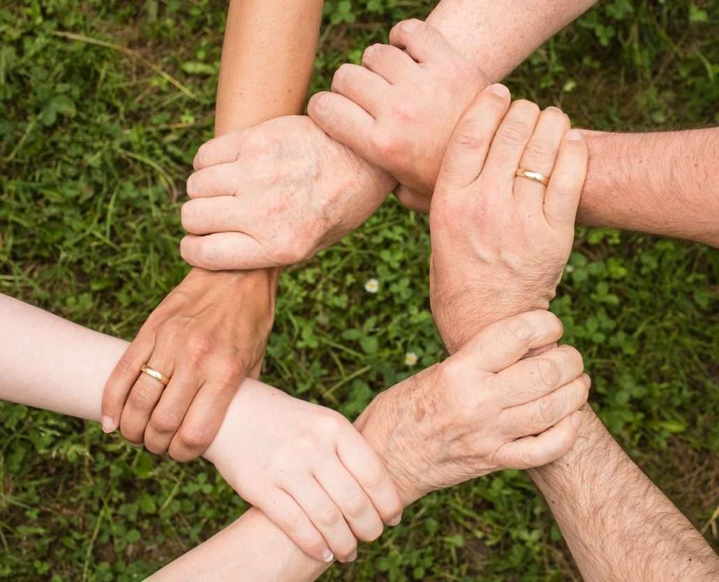 Gemeinsame Sache – interkulturelle Elternkooperationen an Prenzlauer Grundschulen Gemeinsame Sache – interkulturelle Elternkooperationen an Prenzlauer Grundschulen